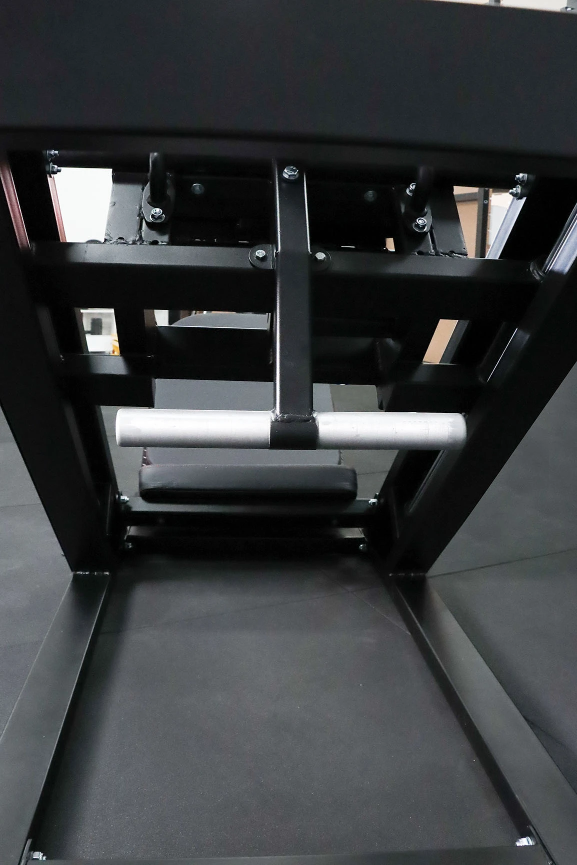Body Iron Commercial Angled Leg Press & Hack Squat Pro LP8000 16 Body Iron Commercial Angled Leg Press & Hack Squat Pro LP8000 - Image 14