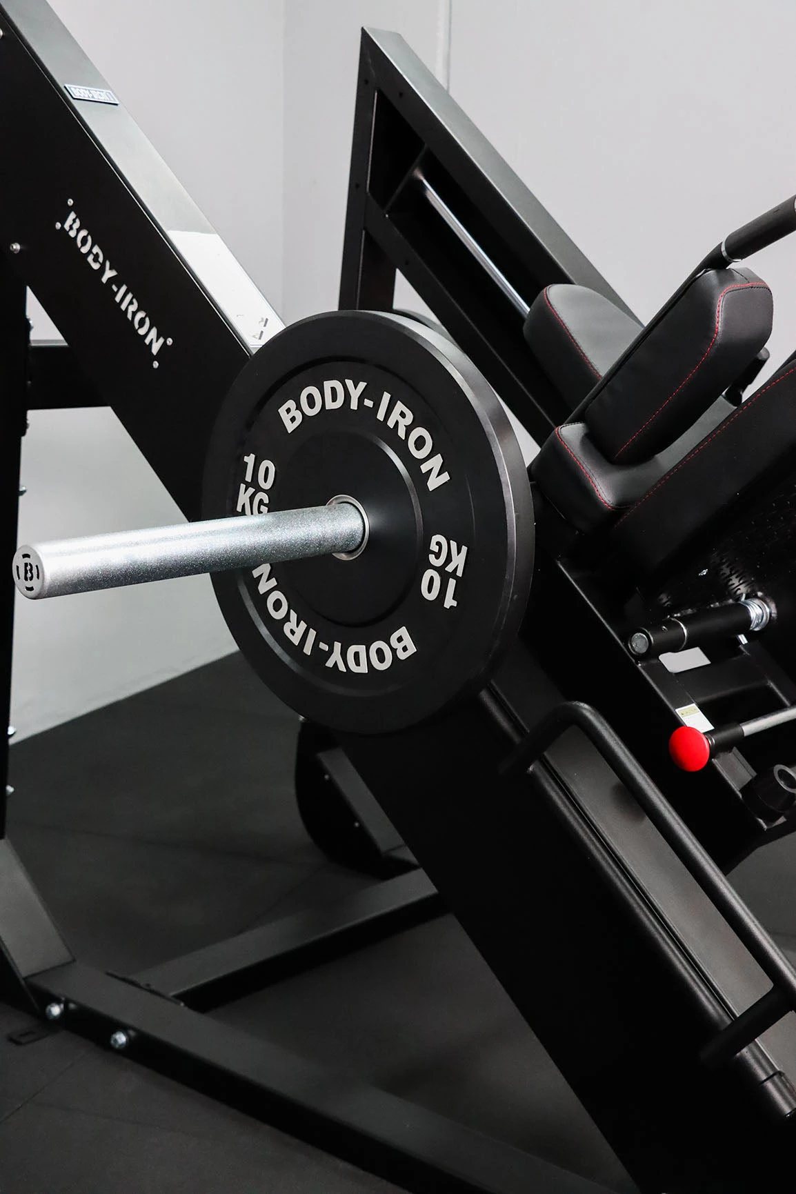 Body Iron Commercial Angled Leg Press & Hack Squat Pro LP8000 15 Body Iron Commercial Angled Leg Press & Hack Squat Pro LP8000 - Image 13