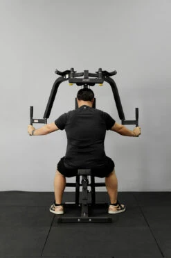 Body Iron Pec Dec & Rear Delt Machine -World Fitness 6. Body Iron Pec Dec Rear Delt Machine