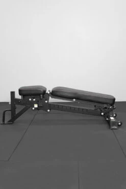 Body Iron Commercial Adjustable Bench 530MB -World Fitness 7.Bench