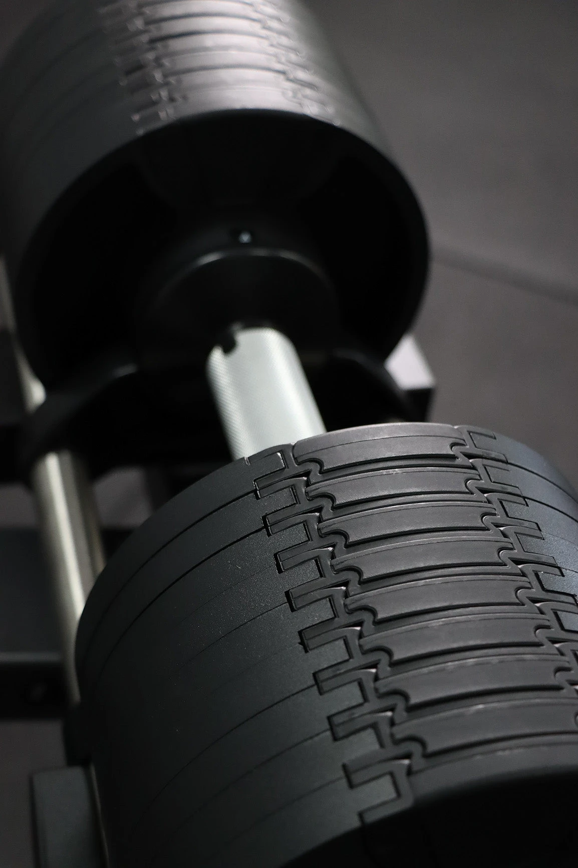 Body Iron Adjustable Dumbbell Set 2 X 32KG With Rack 16 Body Iron Adjustable Dumbbell Set 2 X 32KG With Rack - Image 14