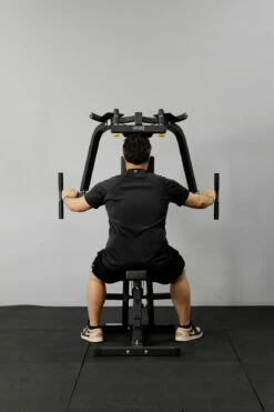 Body Iron Pec Dec & Rear Delt Machine -World Fitness 8. Body Iron Pec Dec Rear Delt Machine